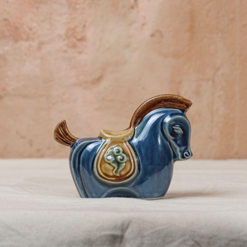 Ngựa mây cách điệu lục/lam (15x3x12cm)
