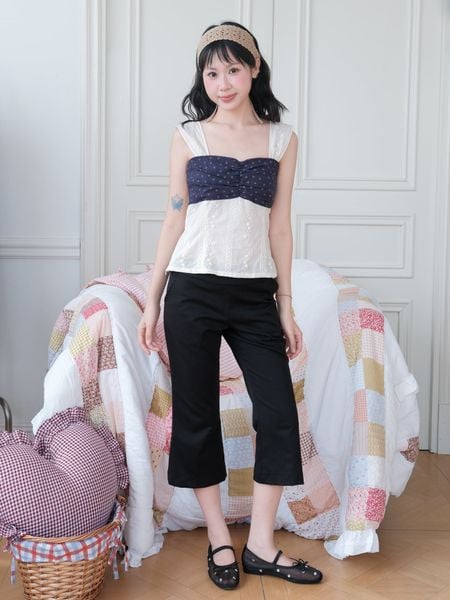  Capri Pants 