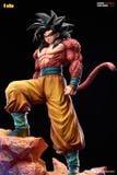  IRIS Studio - Goku SSJ4 - Dragon Ball 