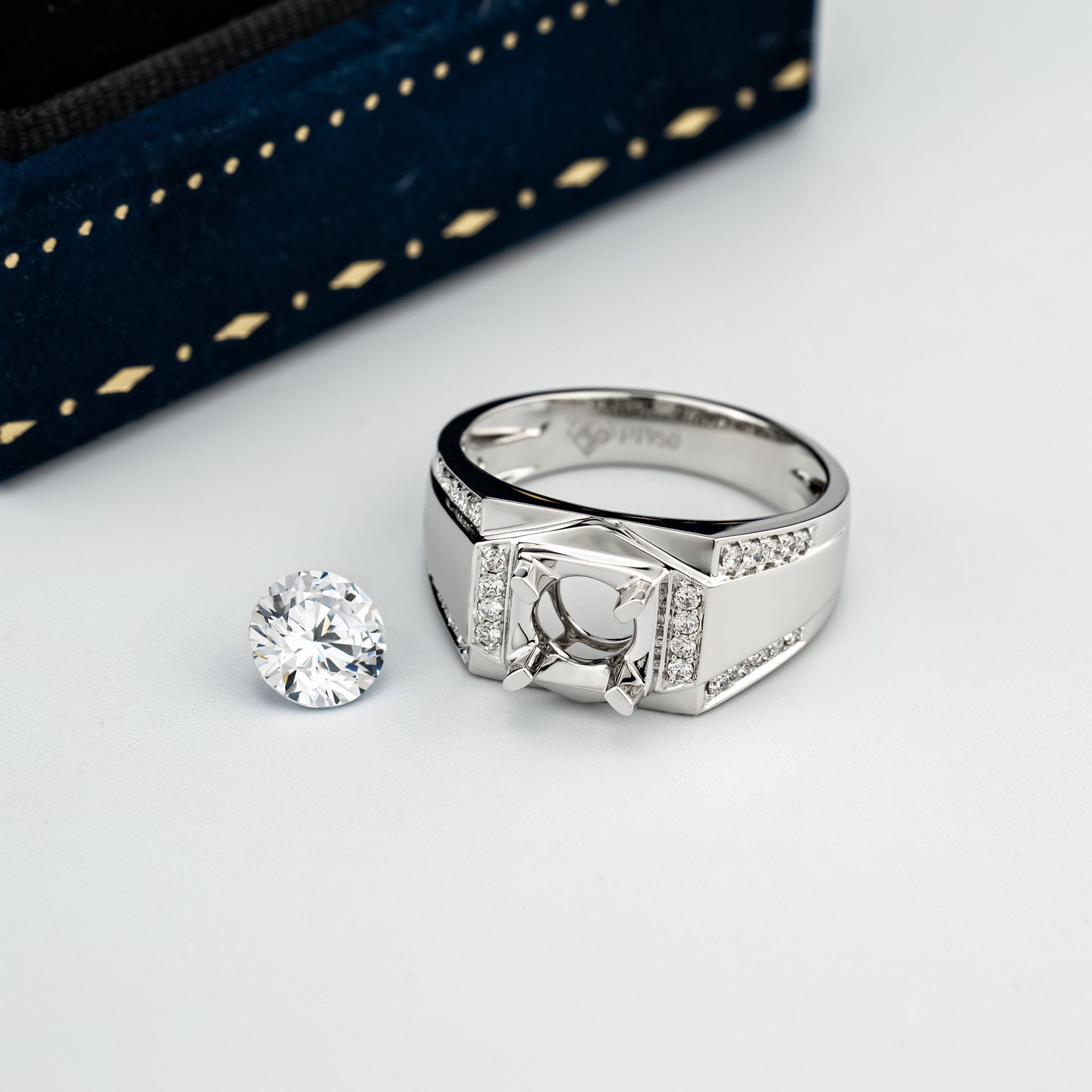 ACCENTED SEMI-SET MEN RING