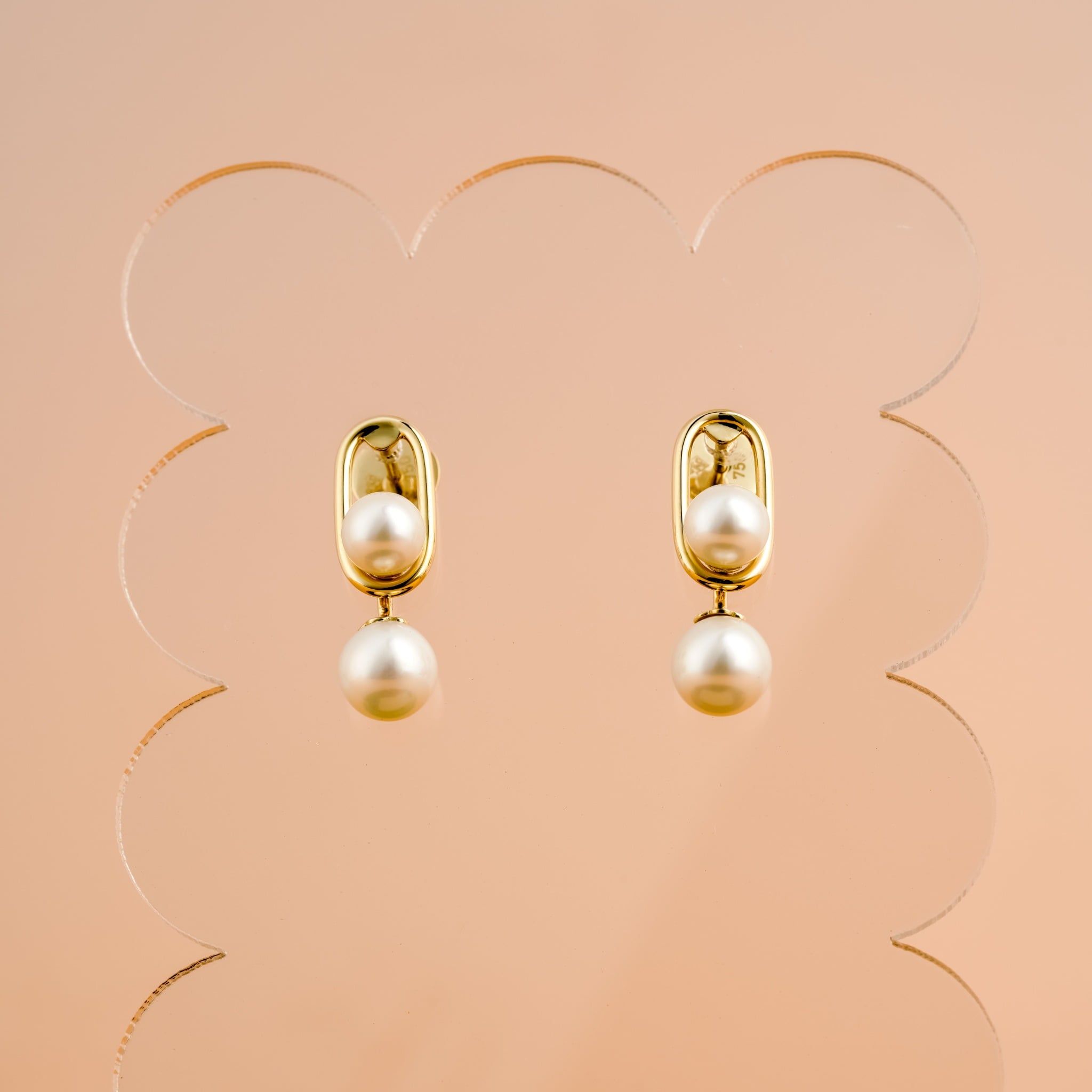 OBLONG PEARL DROP EARRINGS