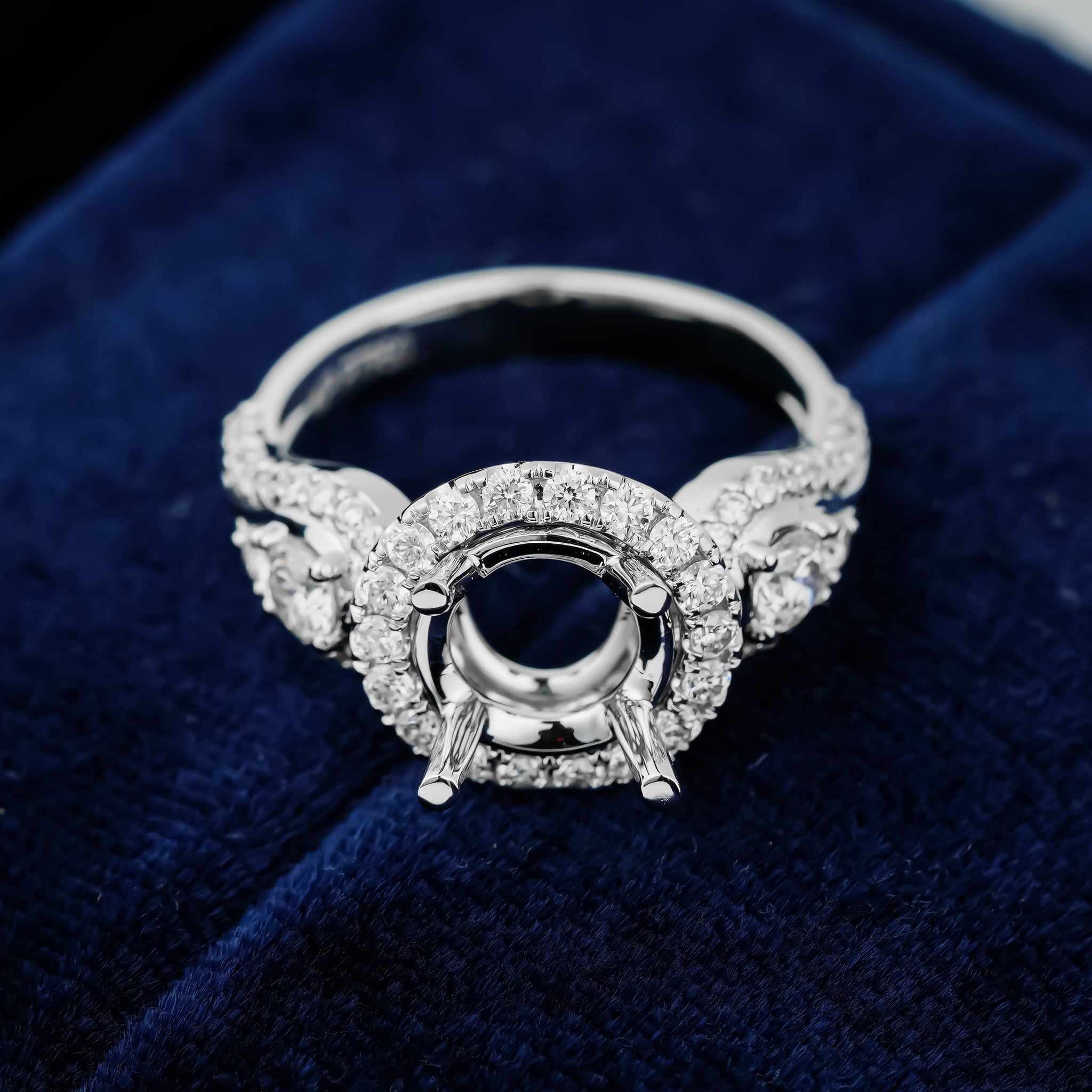 HALO SEMI-SET RING