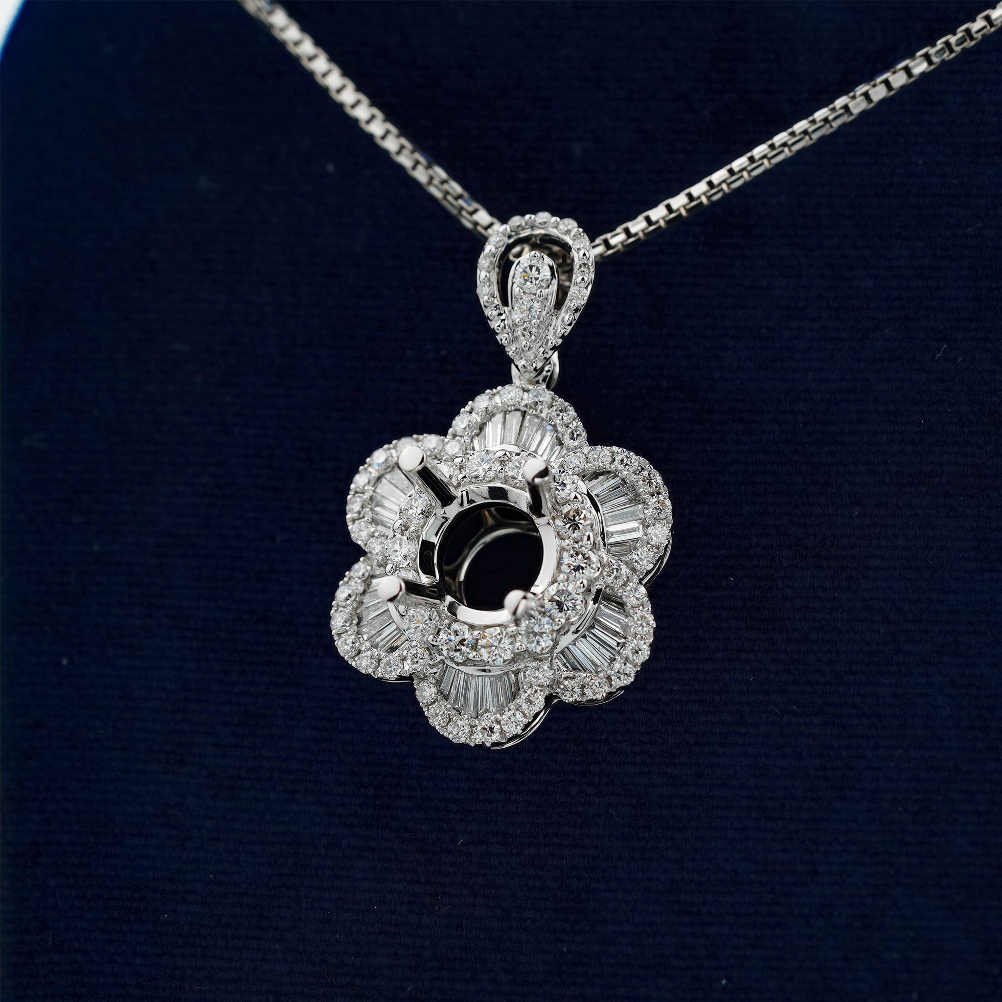 PETAL TRIPLE HALO SEMI-SET PENDANT