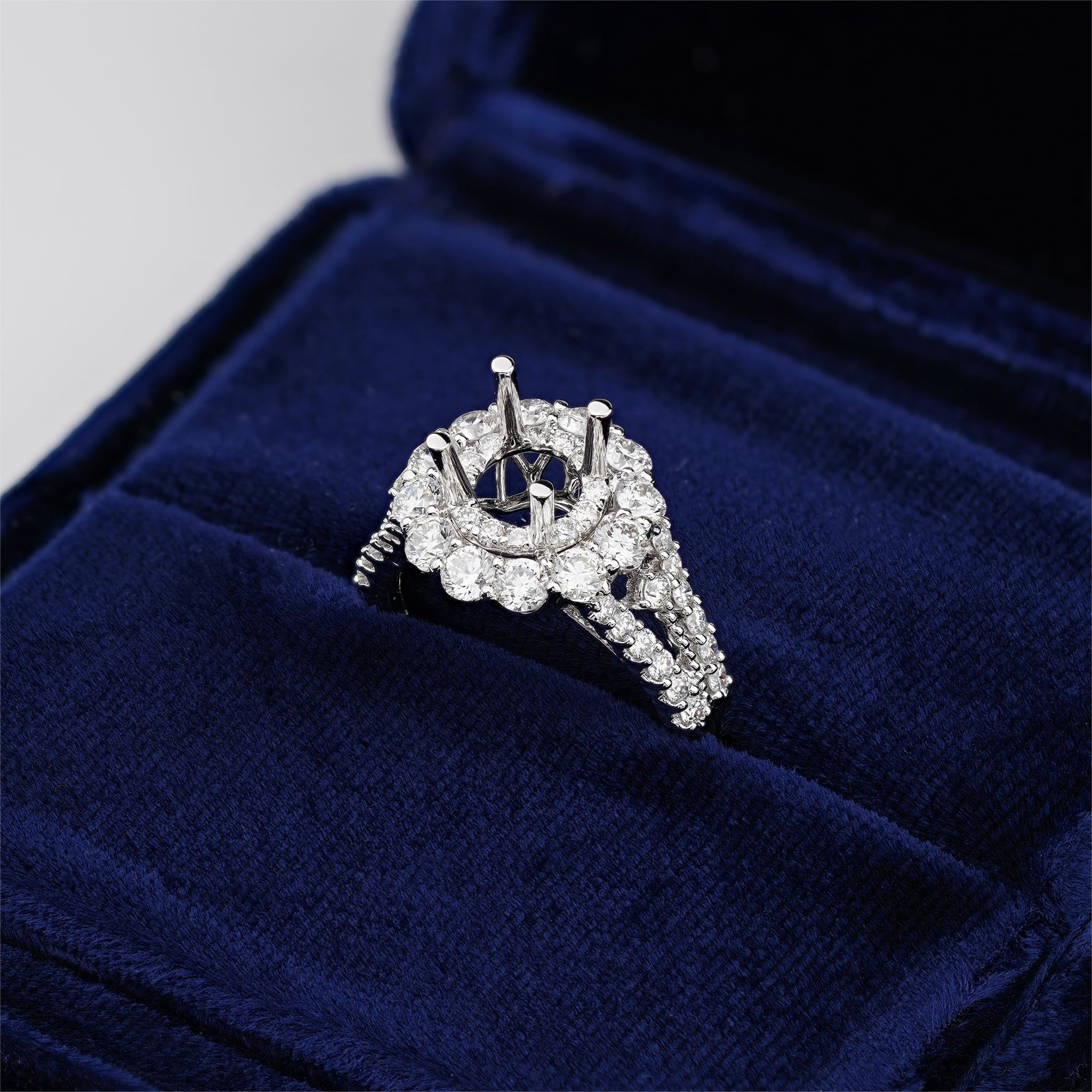 HALO SEMI-SET RING