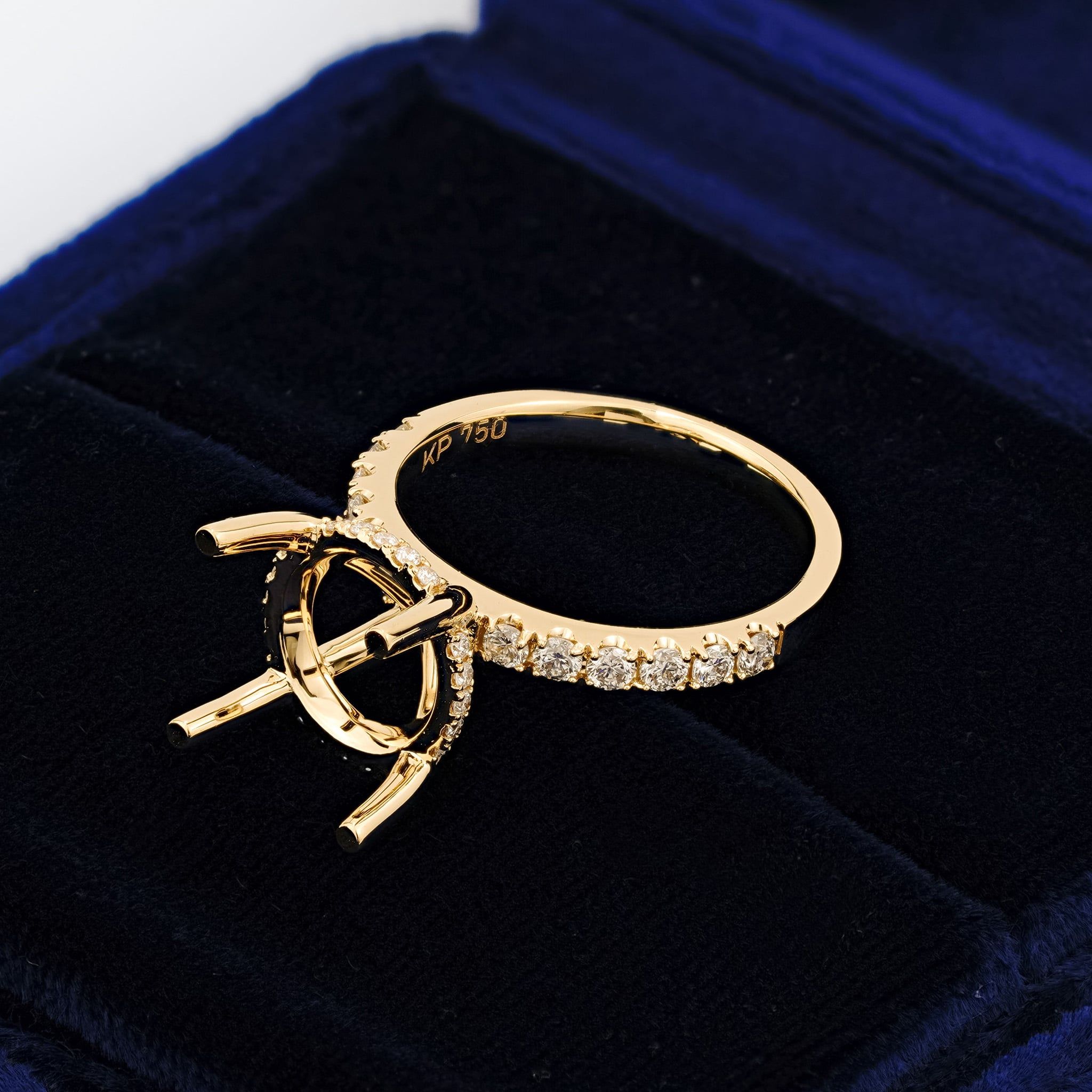 UNDERHALO SEMI-SET RING
