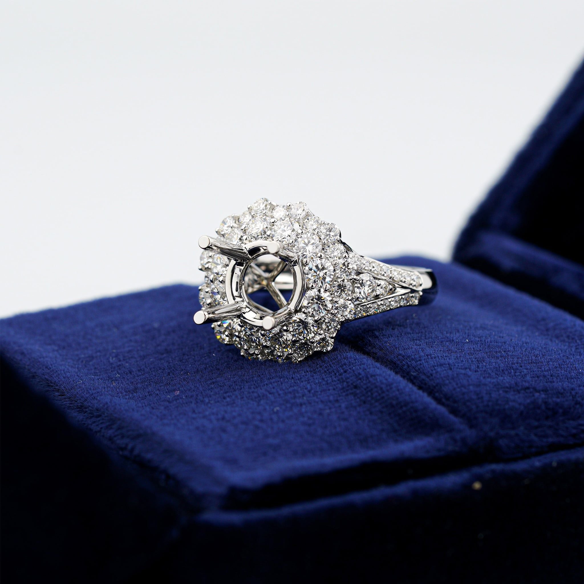 DOUBLE HALO SEMI-SET RING