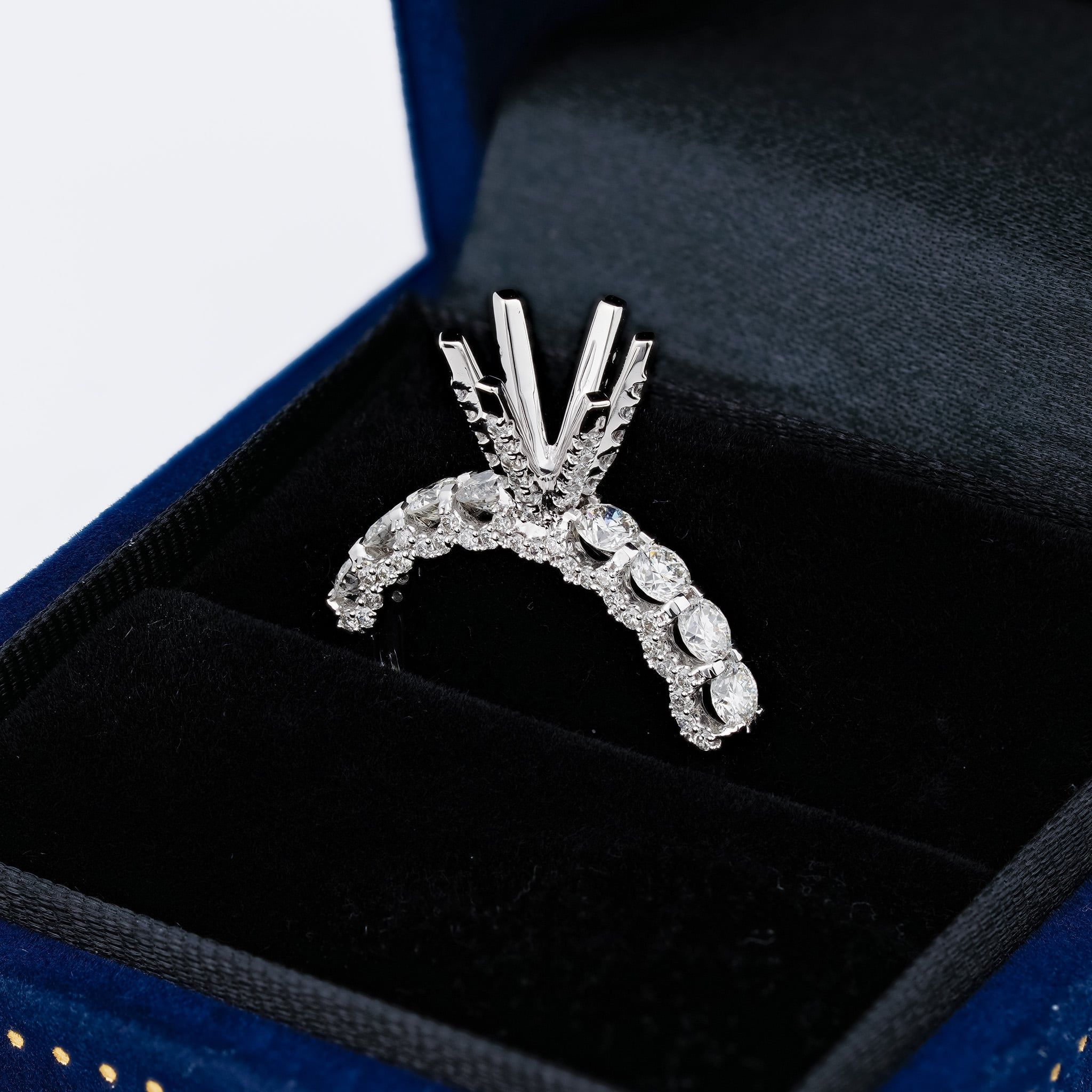 CROWN HEAD SEMI-SET RING
