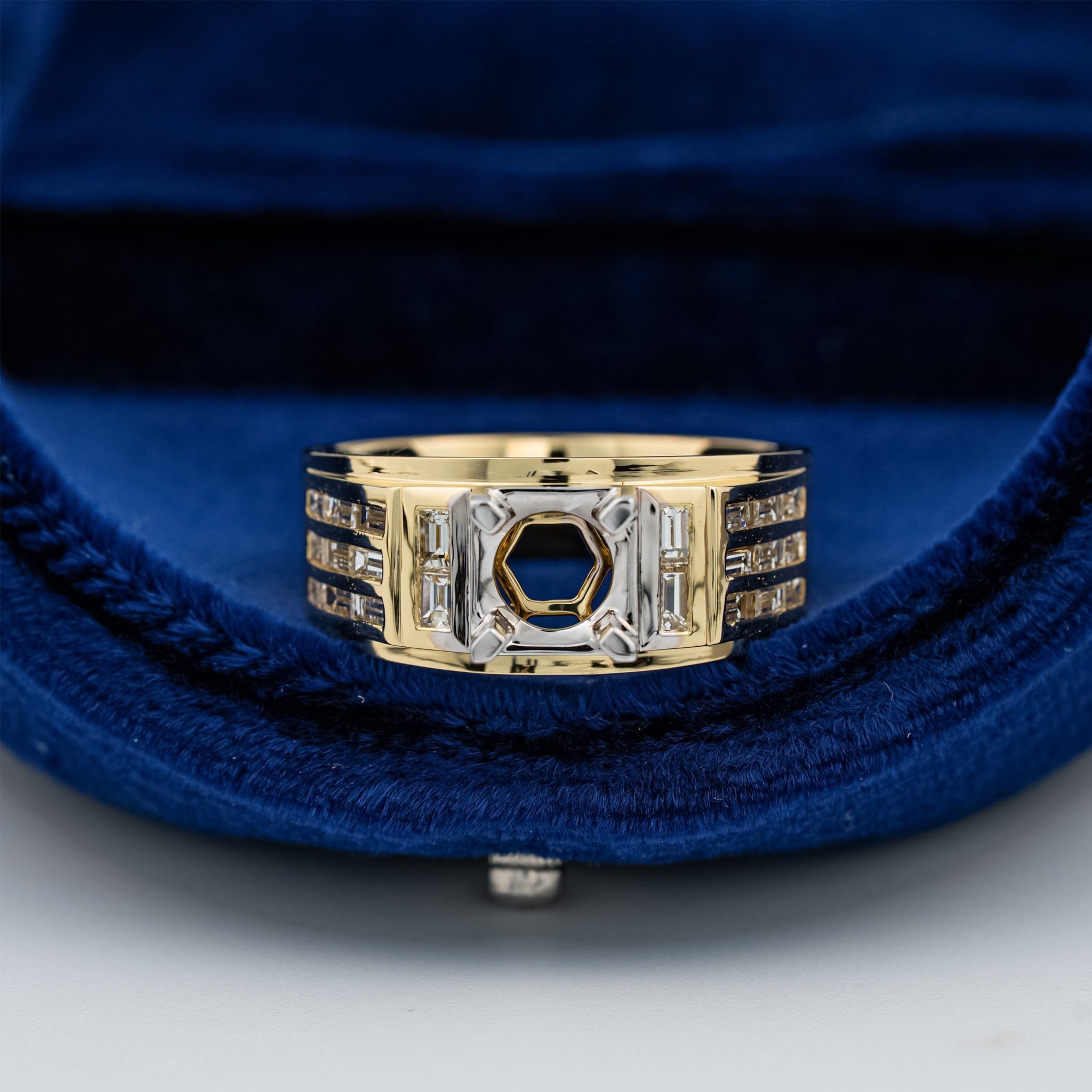 DUO-TONE MULTI-ROW SEMI-SET RING