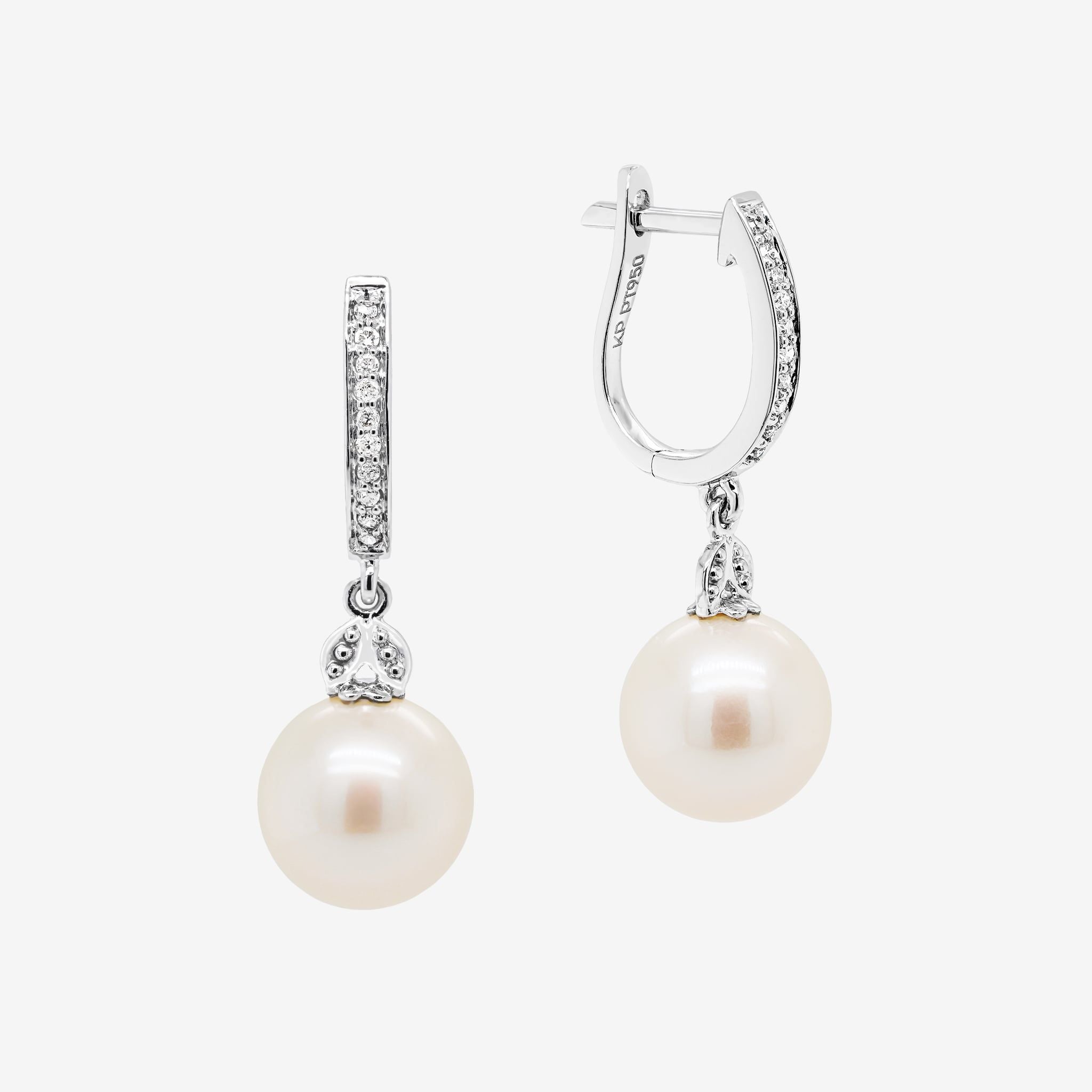 PEARL DANGLE EARRINGS