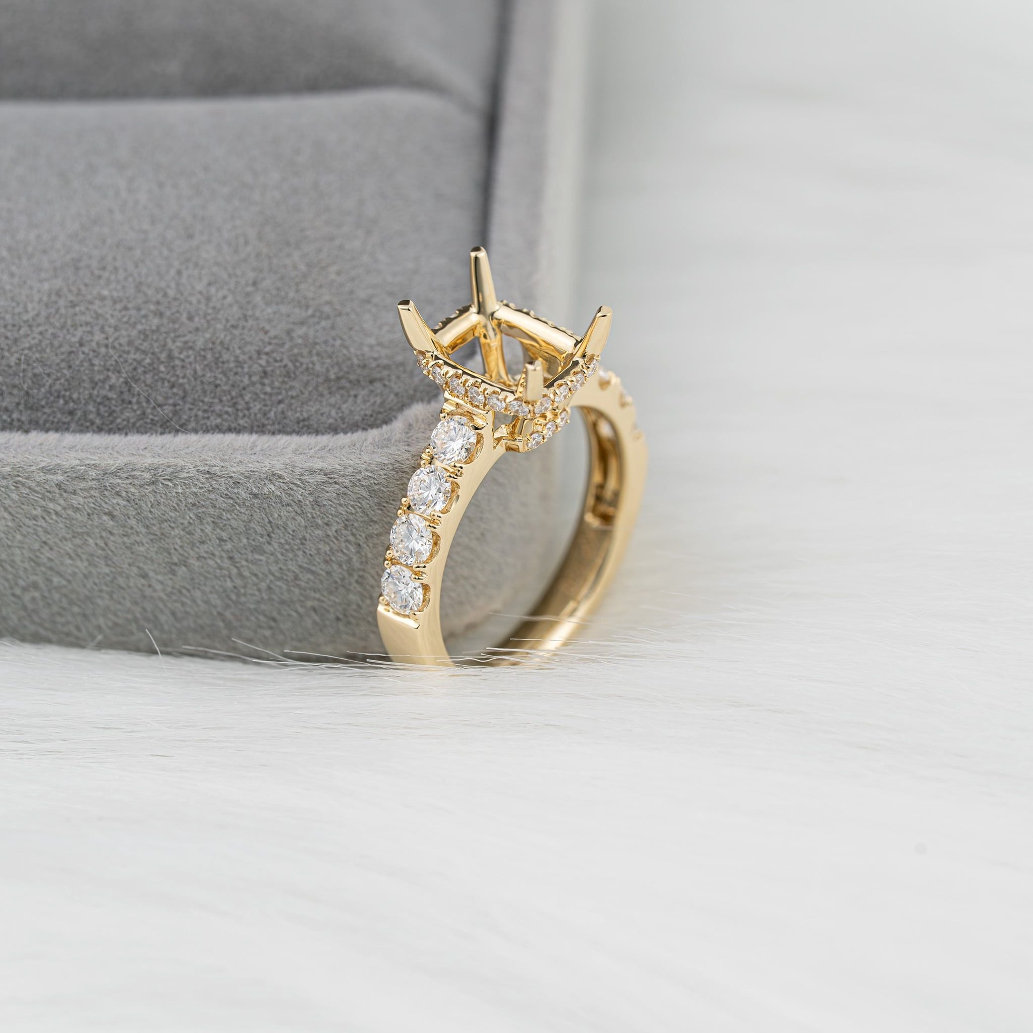 CUSHION UNDER HALO SEMI-SET RING