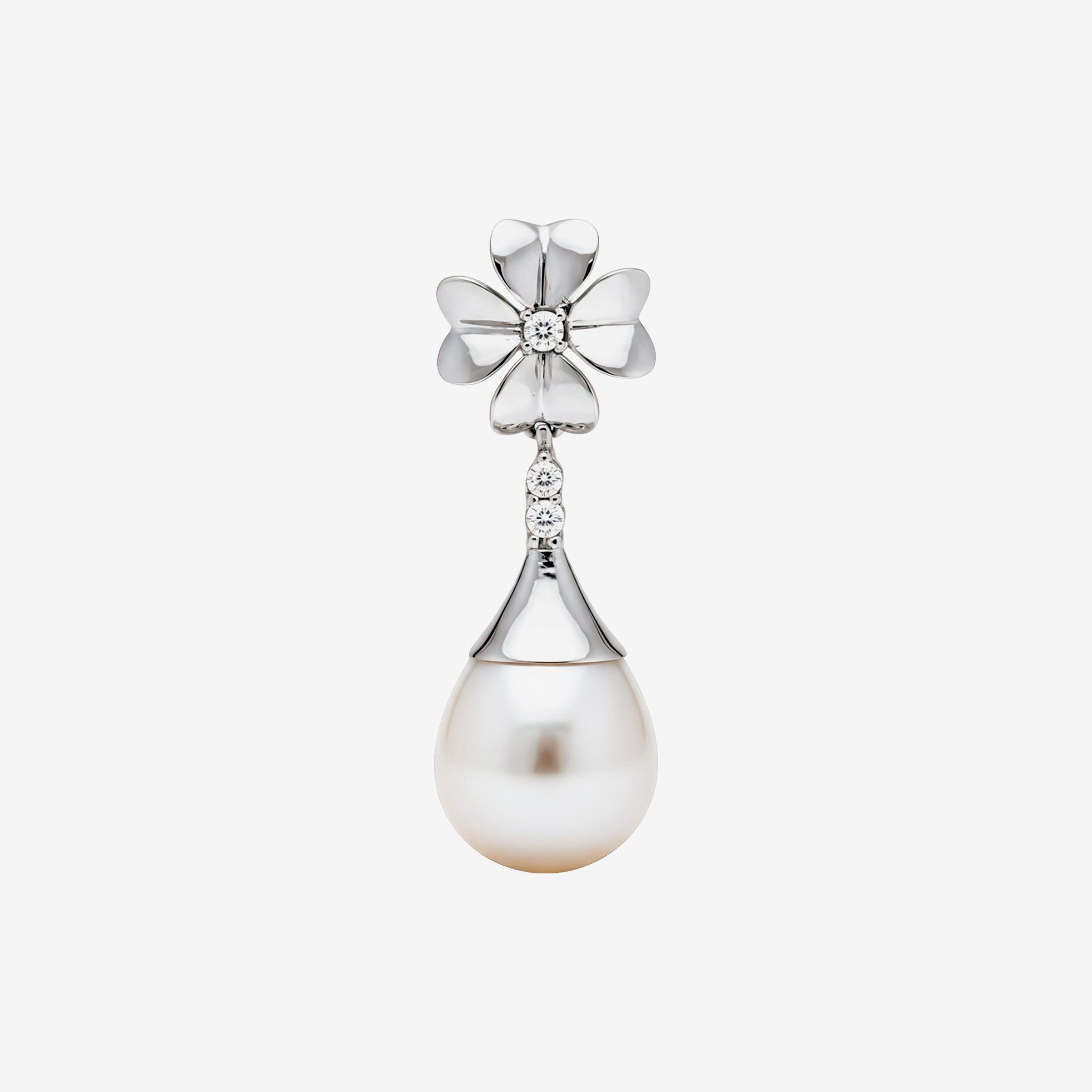 CLOVER DROP PEARL PENDANT