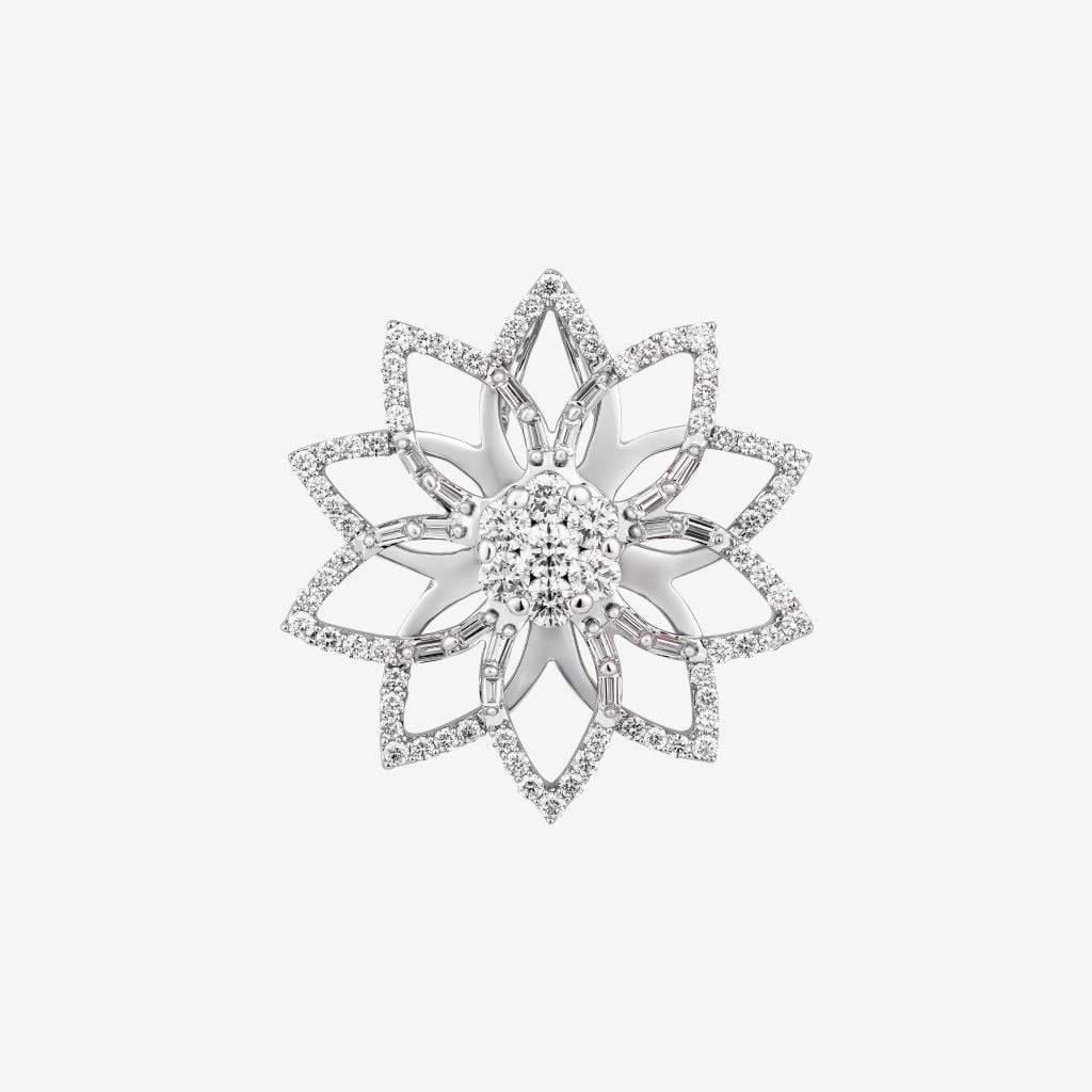  MULTI-TIERED FLORAL PENDANT 