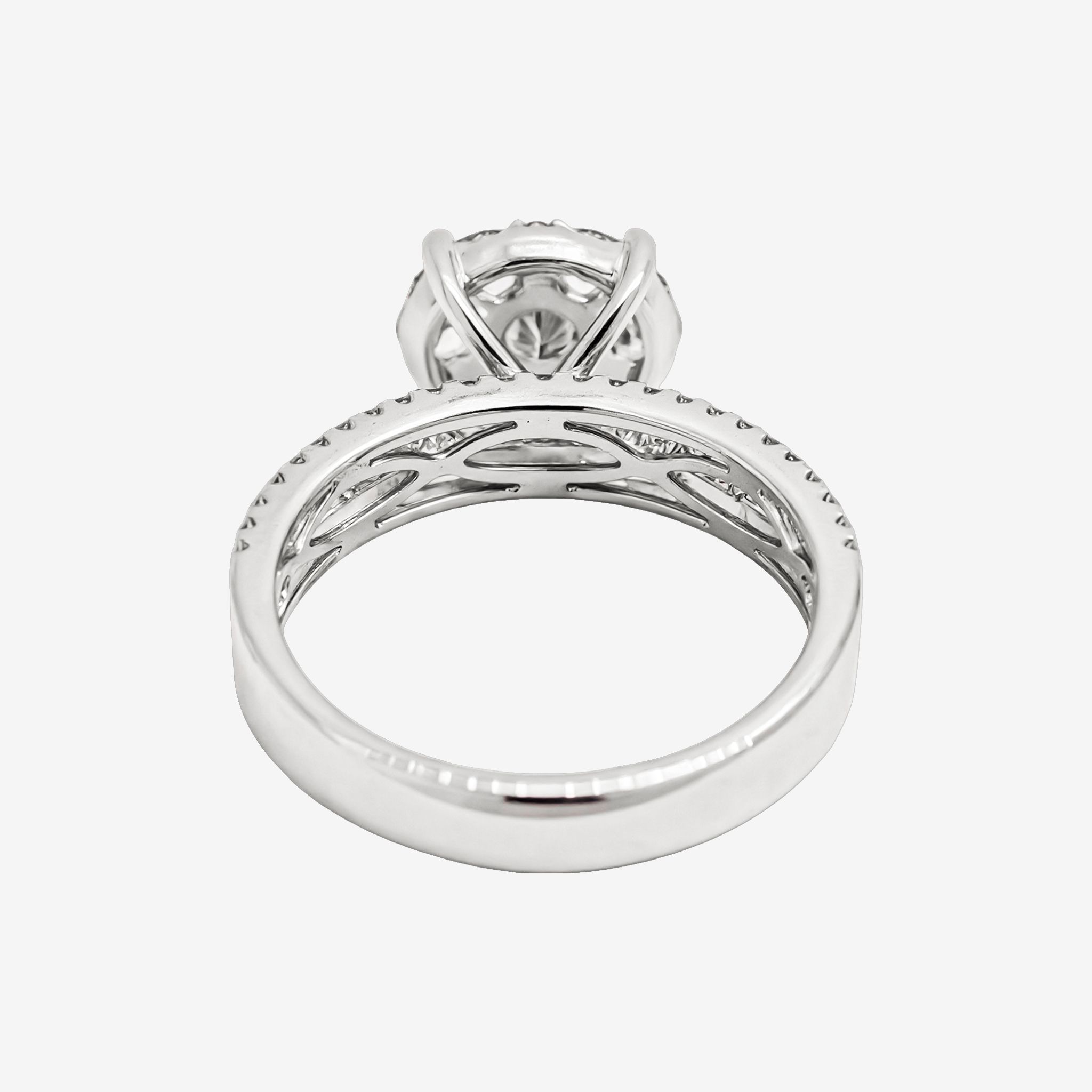 CLUSTER SOLITAIRE RING