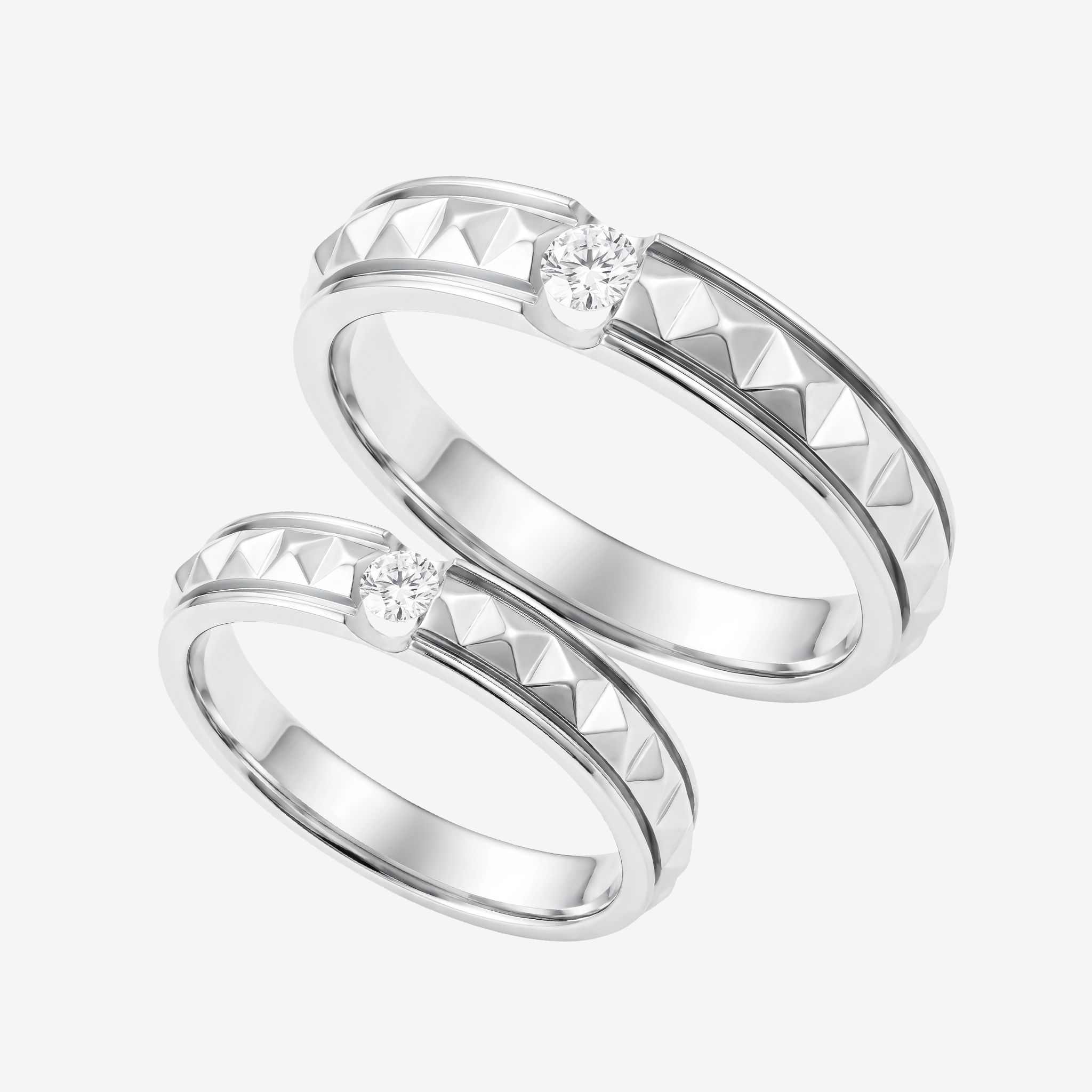 GEOMETRIC STUDDED BANDS