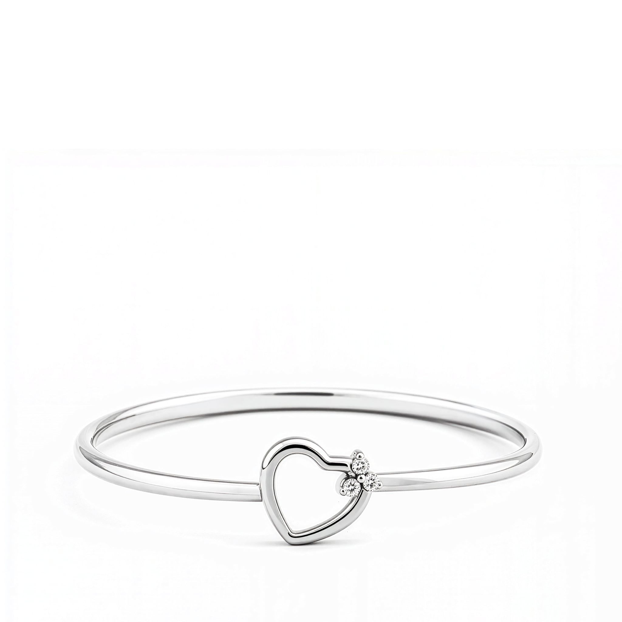 OPEN HEART HOOK BANGLE