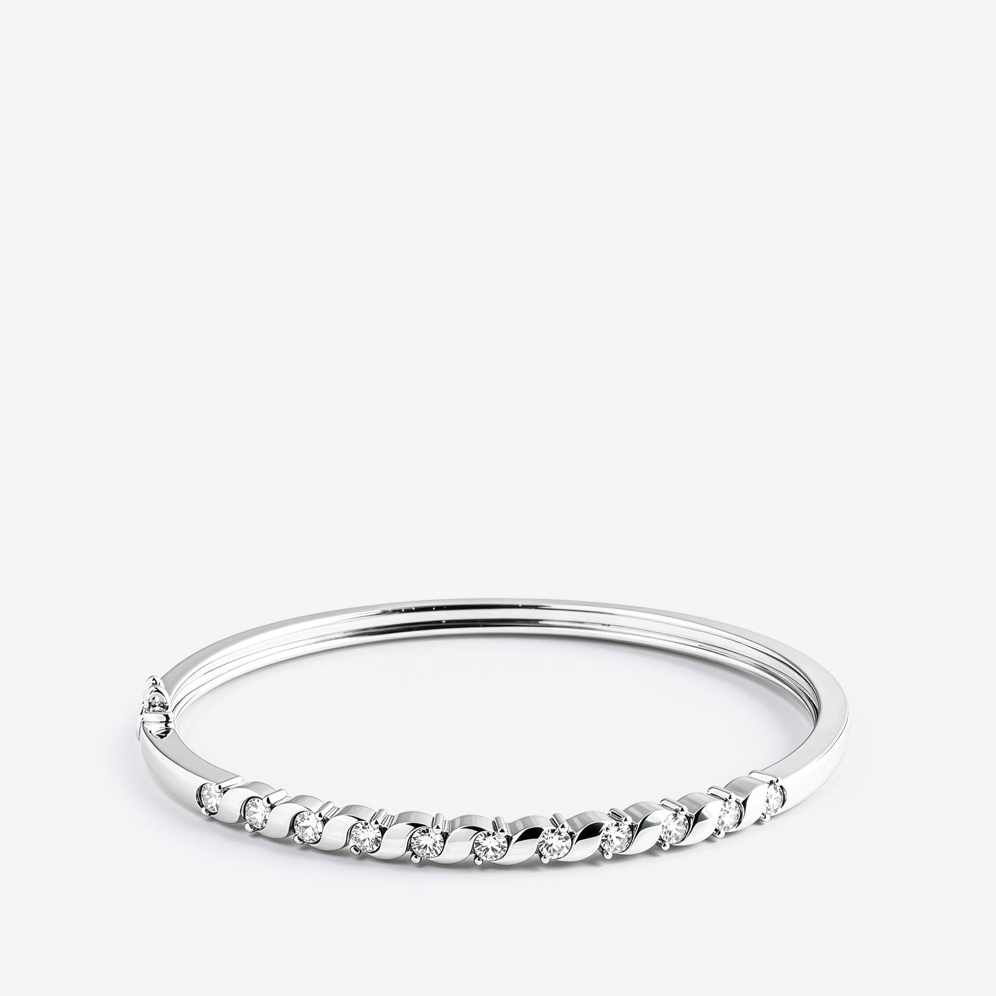 WAVE LINK BANGLE