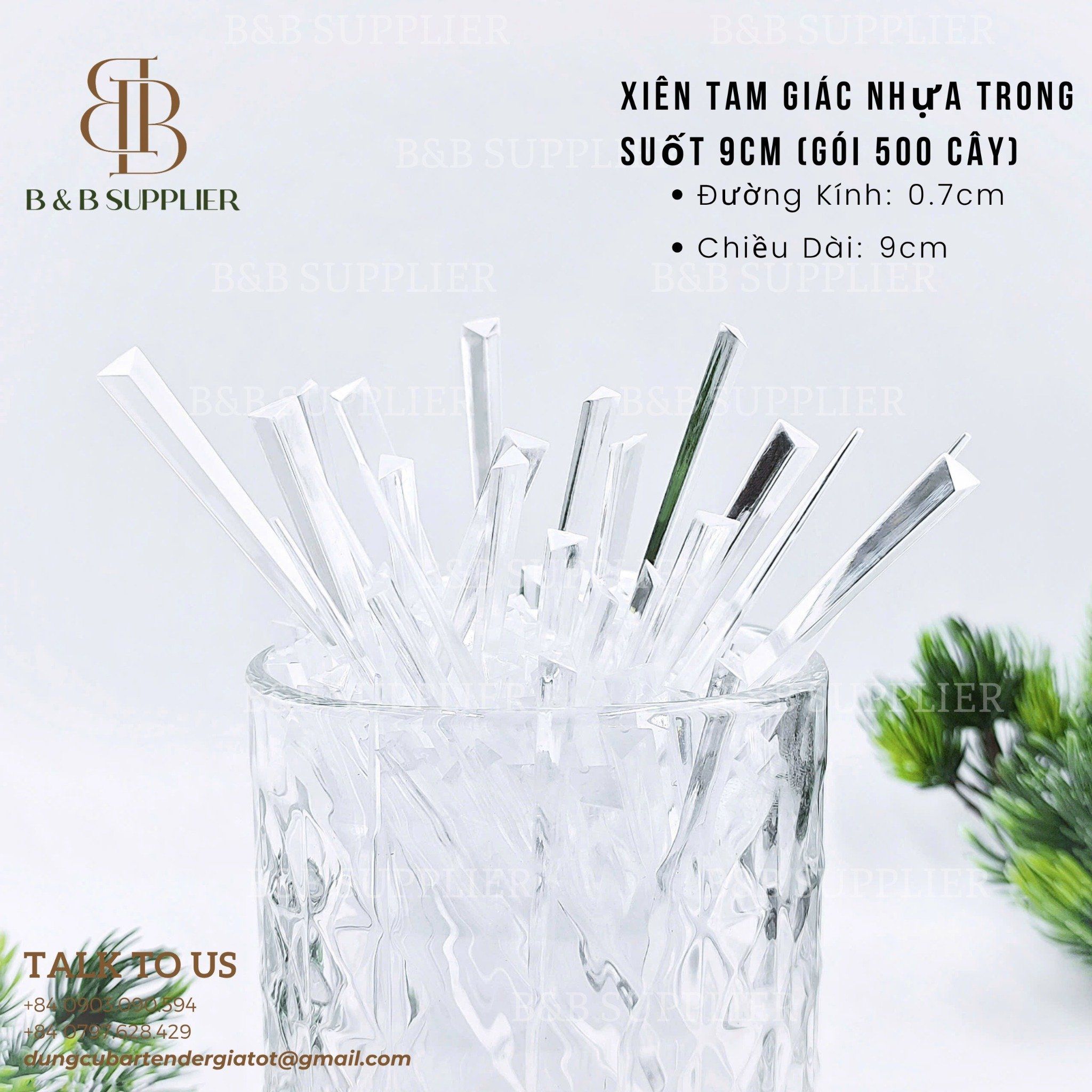  Xiên Tam Giác Nhựa Trong Suốt 9cm (Gói 500 Cây) 