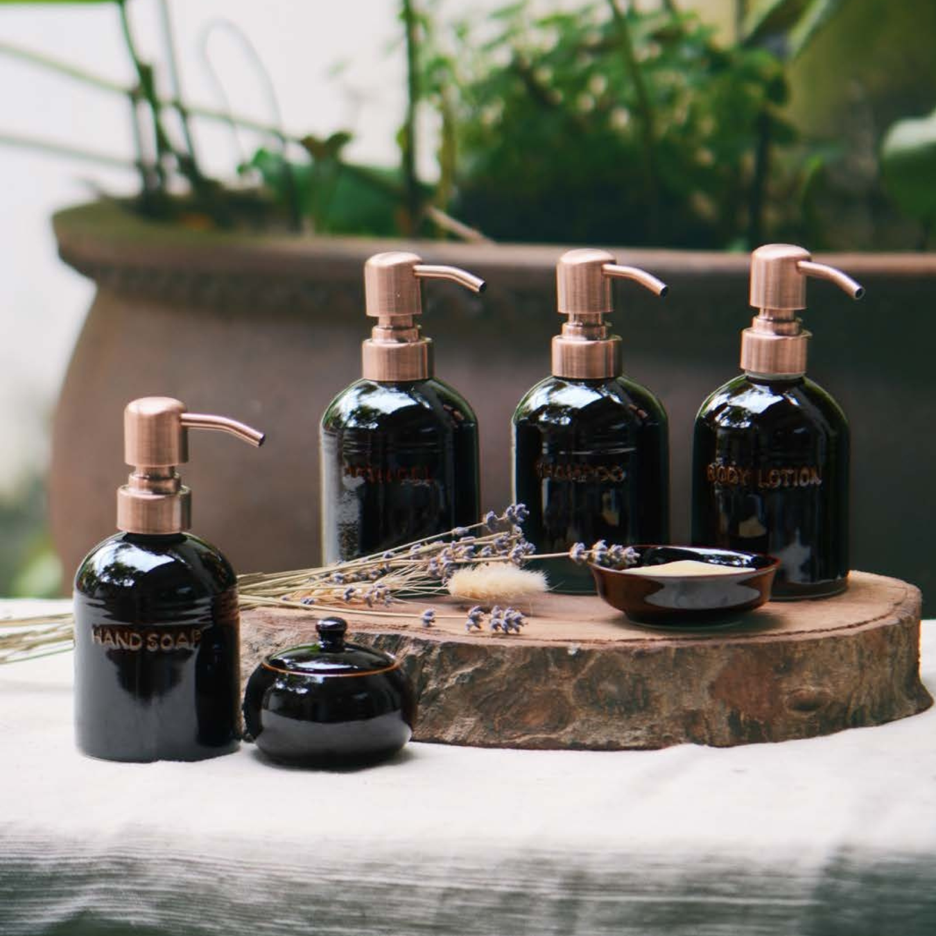  Bình đựng xà phòng tròn bằng nhựa thông 