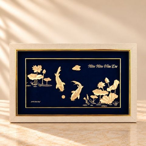 Tranh Cá Chép Hoa Sen Khung Vàng Cổ Điển