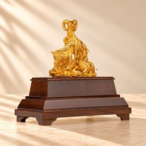 Tượng Tam Dương Khai Thái dát vàng 24k
