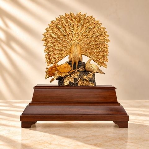 Tượng Đôi Chim Công dát vàng 24k