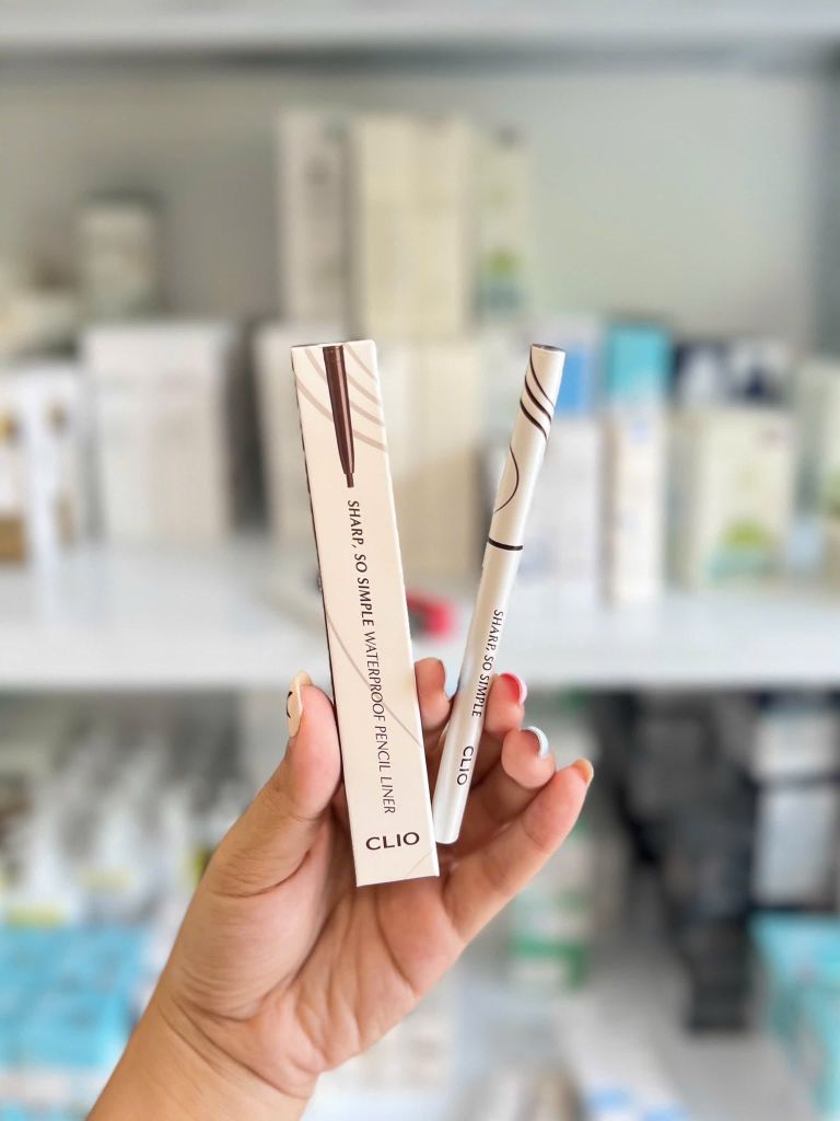 Clio - Sáp Kẻ Mắt Sharp So Simple Waterproof #03 Nâu đen