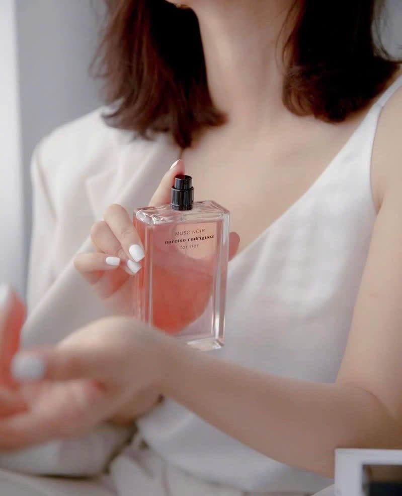 Narciso - Musc Noir For Her EDP 30ml (Ko Tđ)