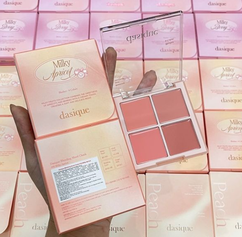 Má Hồng Kem 4 Ô Dasique Blending Mood Cheek #18 Milky Apricot