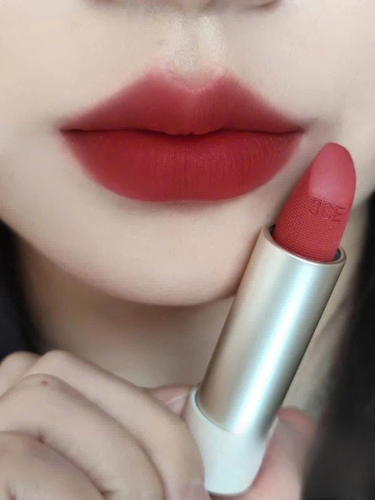 Son Thỏi 3CE Cashmere Hug Lipstick #08 Hush Red