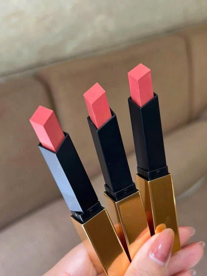 Son YSL The Slim Couture Matte Lipstick #28 Pink Palace