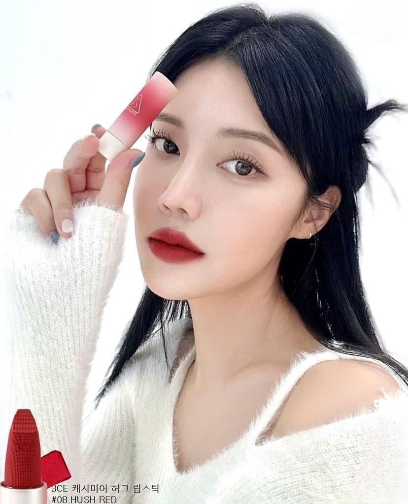 Son Thỏi 3CE Cashmere Hug Lipstick #08 Hush Red