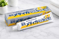 Kem Đánh Răng Muối Sunstar 170g