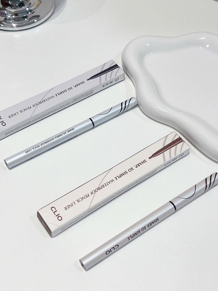 Clio - Sáp Kẻ Mắt Sharp So Simple Waterproof #03 Nâu đen