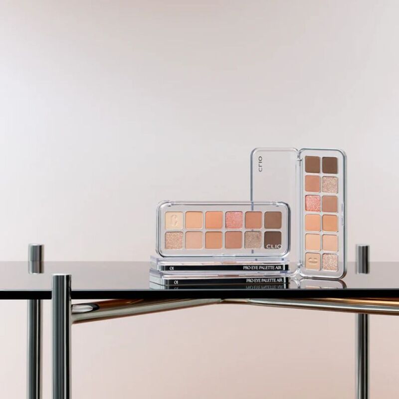 Phấn Mắt 12 Ô Clio Pro Eye Palette Air #01 Coral Studio
