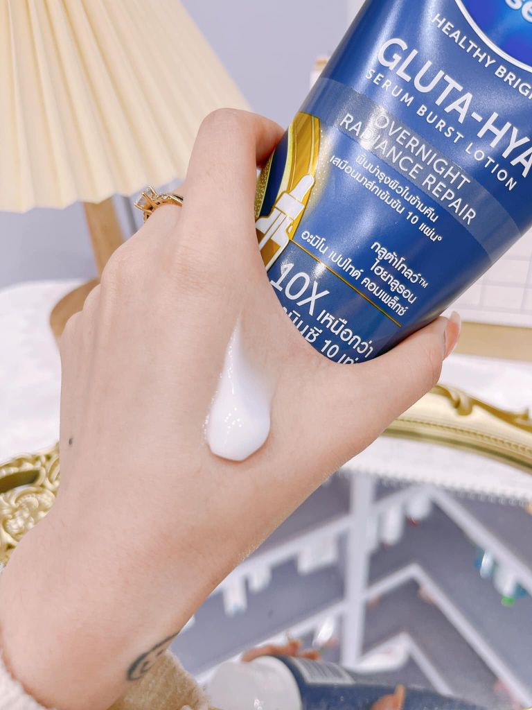 Vaseline - Gluta-Hyal 70ml #Overnight Radiance Repair (Xanh) Mini