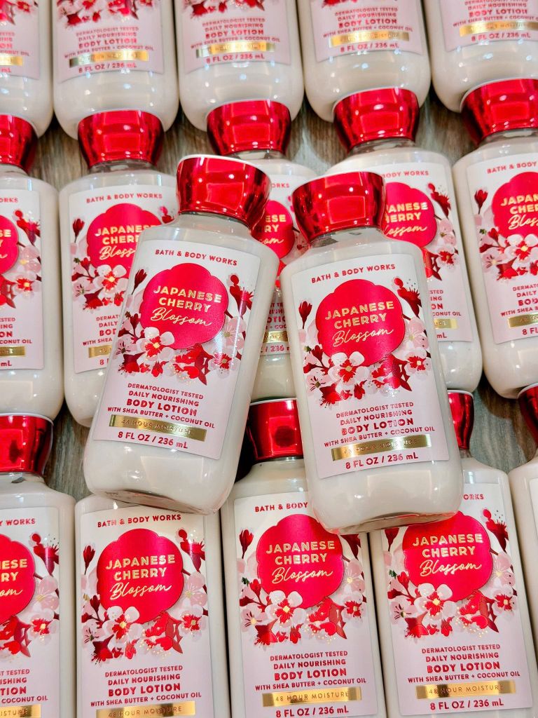 BBW - Body Lotion 236ml #Cherry Blossom (Mẫu mới)