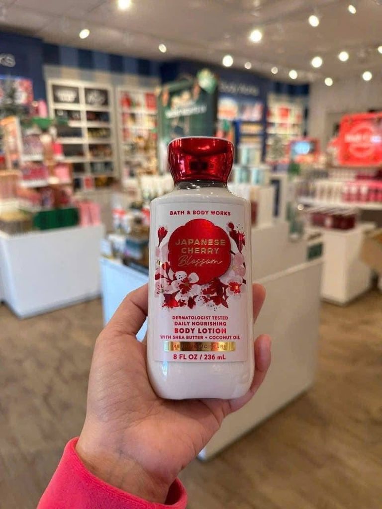 BBW - Body Lotion 236ml #Cherry Blossom (Mẫu mới)