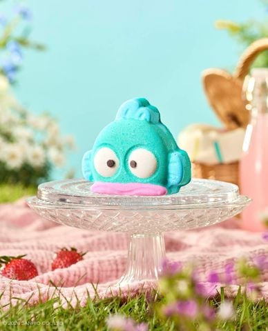  Lush x Hangyodon 