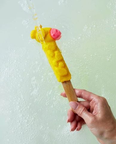  LUSH - Viên tạo bọt Elsie The Giraffe 