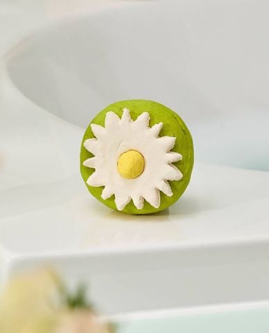  LUSH - Viên tạo bọt Blooming Beautiful 