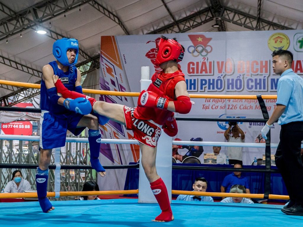 Giáp Chân Muay Fighter