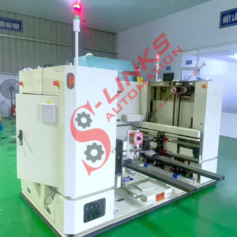  XE NÂNG TỰ HÀNH AGF 