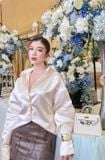  Set áo sơ mi trắng và chân váy nâu dài DANG HOANG - Đang pass áo sơ mi 