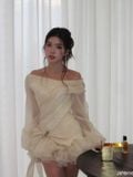  Váy trắng tà phồng bẹt vai tay dài JIRENE 