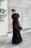  Đầm đen xuyên thấu cổ cao WHITE ANT 