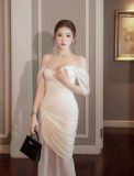  Váy dài trắng bẹt vai LINH PHUNG 