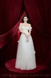  Váy trắng công chúa bẹt vai đính hoa LOVELYN 