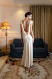  Váy trắng kem dài hở lưng KISSERINE 