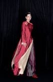  W - Áo dài đỏ LAM KHUE 