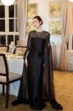  Váy đen dài kèm choàng tơ đen khoác ngoài HUONG BOUTIQUE 